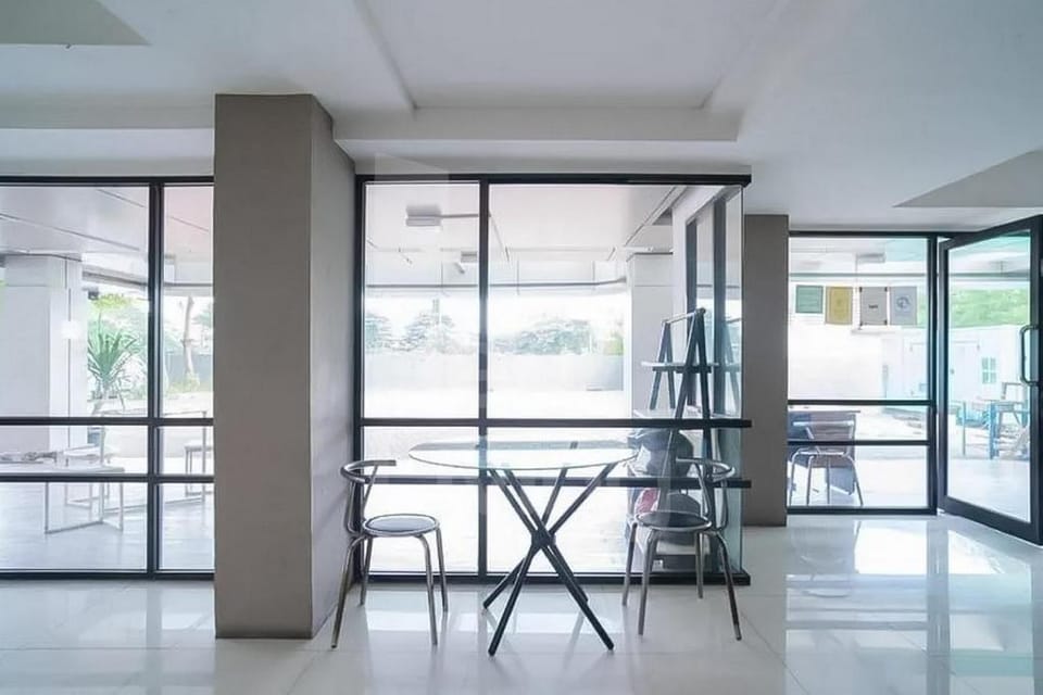 RedLiving Apartemen 19 Avenue - Rhaseeka Room Hotel in West Java