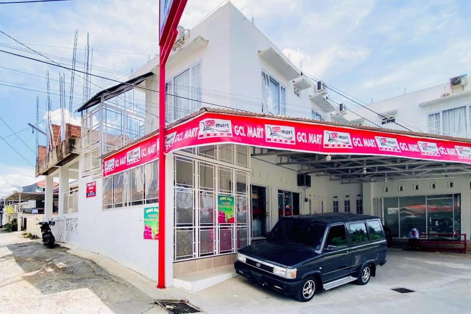 RedDoorz Syariah @ GCL Bukittinggi Hotel in West Sumatra, Indonesia