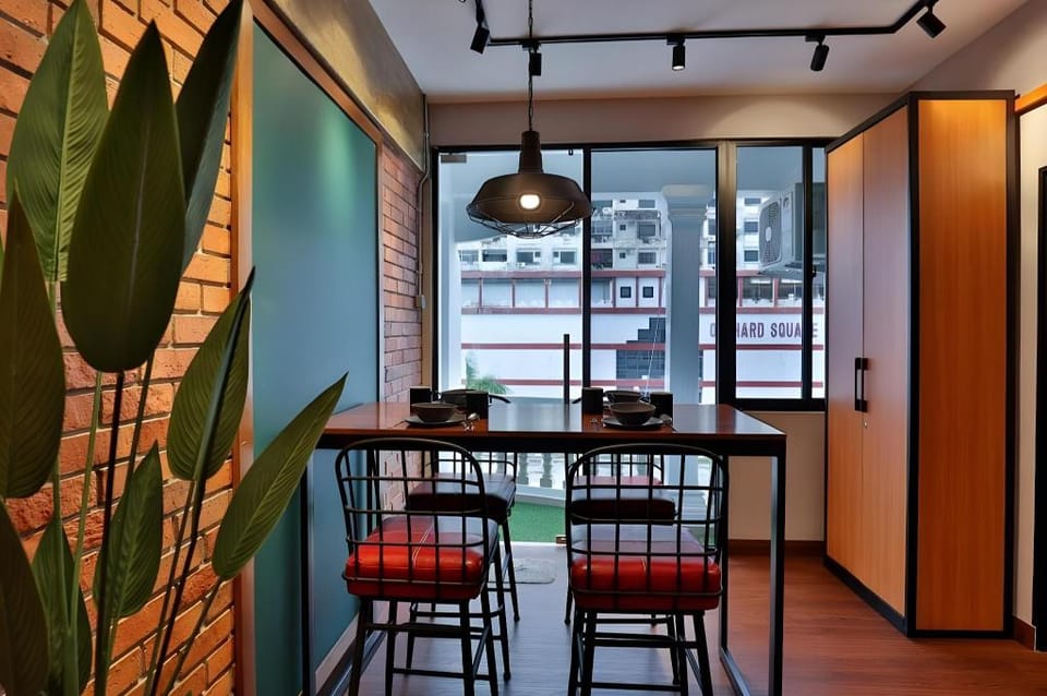 Industrial Concept Town Stay @Melaka 6pax/3BR/wifi Apartment in Malacca