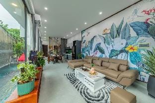 5Br-Near My khe beach-Pool private Villa in Da Nang