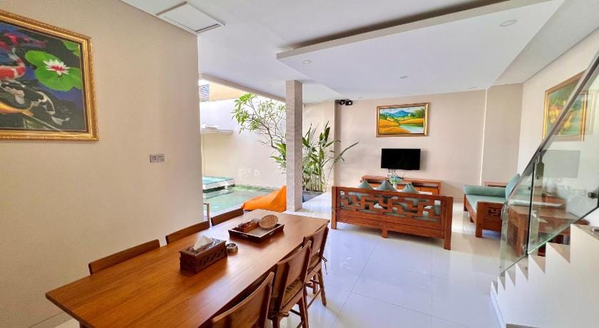 D'Avera Villa Hotel in North Kuta