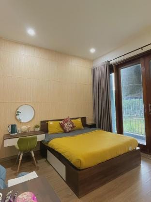 Anvui Homestay (P1 - 1BR) Hue City Center Vacation rental in Laos