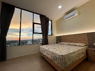 Manhattan Suites ITCC Penampang Sunset view Apartment in Kota Kinabalu