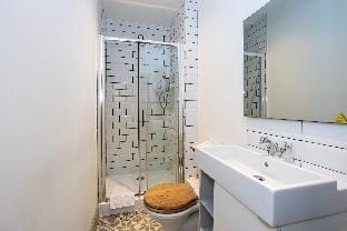 Spacious  Apartment close to Manchester City Centre By Pillo Rooms Apartment in Salford