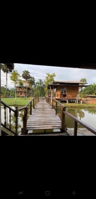 ขนอมลั่นทุ่งรีสร์อท&คาเฟ่ Vacation rental in Thailand