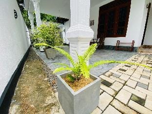 Skyline Villa in Weligama 05 Min From  The Beach Villa in Southern Province