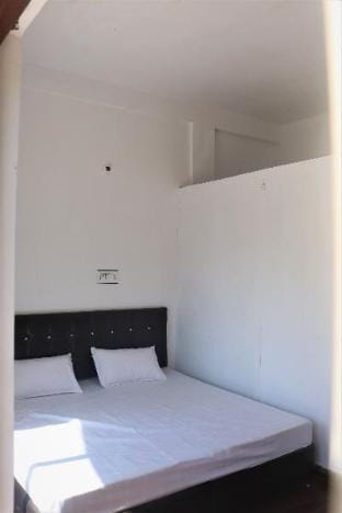 aashvi inn  Apartment in Uttarakhand