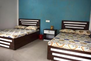 Excellent surroundings, very green, spacious rooms Vacation rental in West Bengal