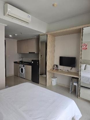 Green Sedayu Apartment Suite by Ellison Apartment in Jakarta