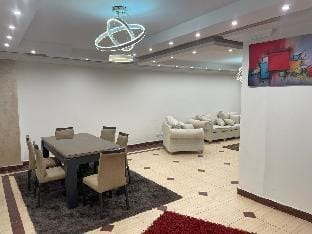 Pyramids front flat 3 bed rooms Vacation rental in Egypt