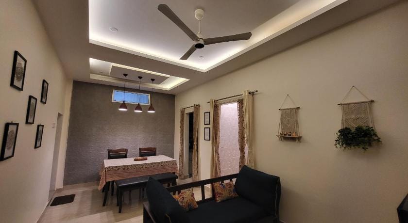 Oudri's Zeya  Apartment in Bangladesh