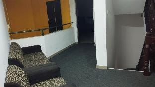 Hotel City Light Budget  Apartment in Colombo