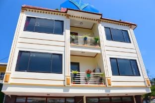 Hotel garden Sapa -Thac Bac, SaPa Apartment in Laos