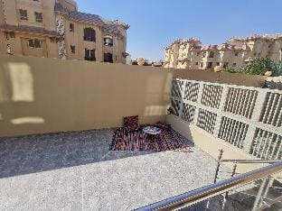 Stunning City Stay @ Midtown Compound Auc Avenue Apartment in New Cairo City