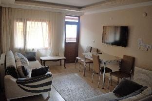 Sefa Apart: 2nd floor, panoramic view on Uzungol Apartment in Turkey