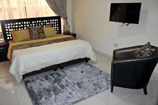 Lovely 4 bedroom duplex with 24 hours light/pool Apartment in Lagos