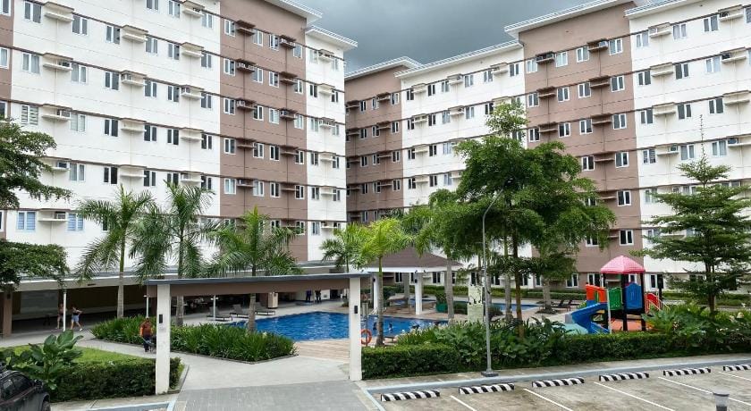 Luxe Serenity Suite Apartment in Calabarzon