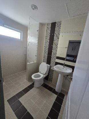 หมู่บ้านโชติกาโมเดิร์น พานทอง Vacation rental in Chon Buri Changwat