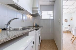 Unik Vacation Rovellat Apartment in Tarragona