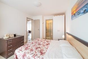 Elegant Residence Monica 2 Two Bedroom C6 Sleeps 6 Apartment in Lignano Sabbiadoro
