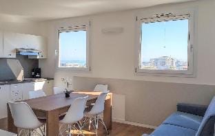 Stylish Residence Torre Bianca 2 Bedroom Apartment sleeps 5 Apartment in Lignano Sabbiadoro