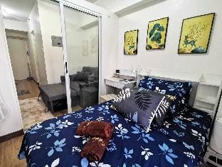 Cozy Condo near Araneta Center, Quezon City Vacation rental in Quezon City