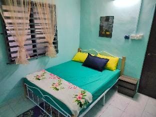Udemie Homestay in Balok Makmur/Gebeng Vacation rental in Terengganu, Malaysia