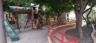 STAYCATION NEAR NAIA has massage chair/dance revo Apartment in Las Pinas