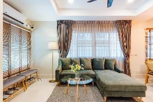 Familia House Vacation rental in Hua Hin District