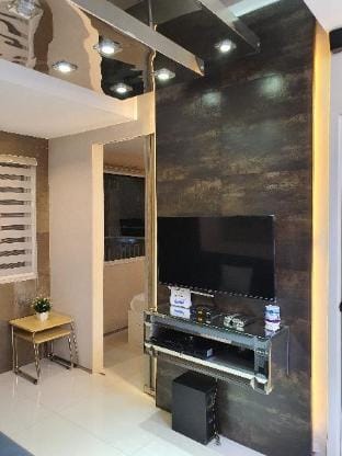 STUNNING 2BR/ 2BATH CONDO @ THE GRASS RESIDENCESS  Apartment in Quezon City