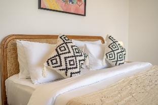 Kubung 2- Villa 2BDR in Canggu with PS5 & Netflix! Villa in North Kuta