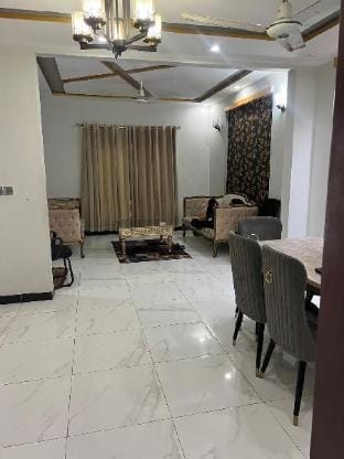 Luxury furnished Ali Block villa  Villa in Karachi
