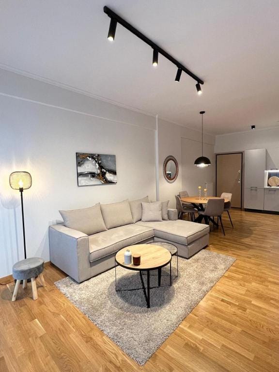 Embassy Apartment - B2 Apartment in Athens