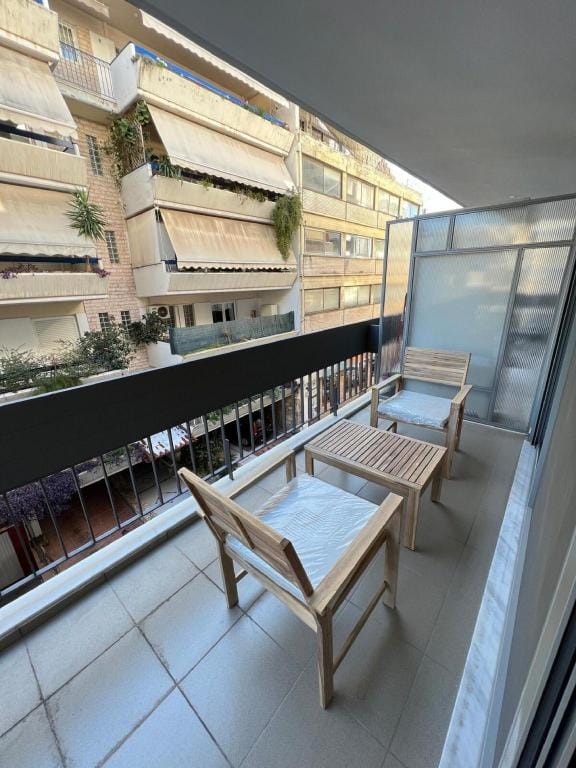 Embassy Apartment - B2 Apartment in Athens