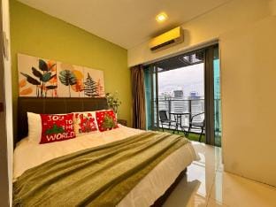 KLCC 3Min 2B1B 1-7Pax Mercu Summer Suite By Horme  Vacation rental in Federal Territory of Kuala Lumpur