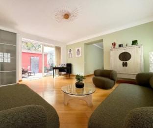 100sqm of design close to Palais/Beach/Restaurants Apartment in Cannes