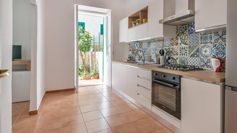 Juriol in Alghero with 1 bedrooms and 1 bathrooms Apartment in Alghero