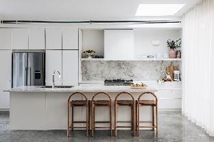 Rubus Green, Berry - by Linnaeus Collection Vacation rental in Berry