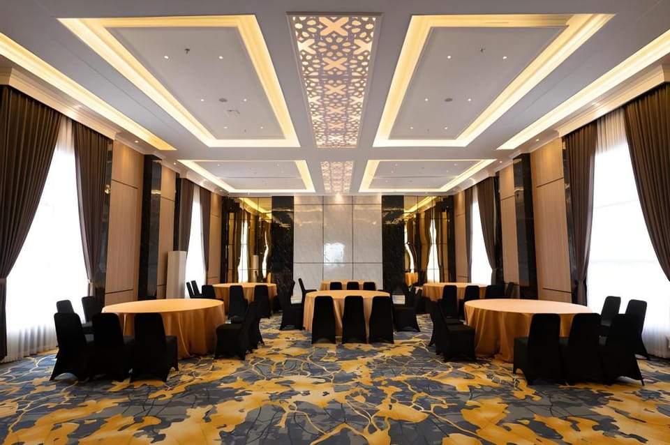 Eagle Hotel Wonosobo, Azana Hotels Collection Hotel in Indonesia
