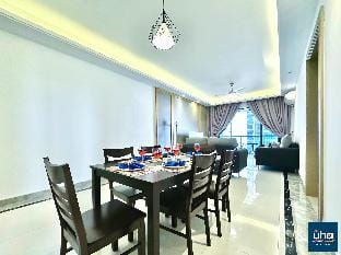 Tessa Suite. R&F @ 3BDR 6Pax BuildingView near CIQ Apartment in Johor Bahru