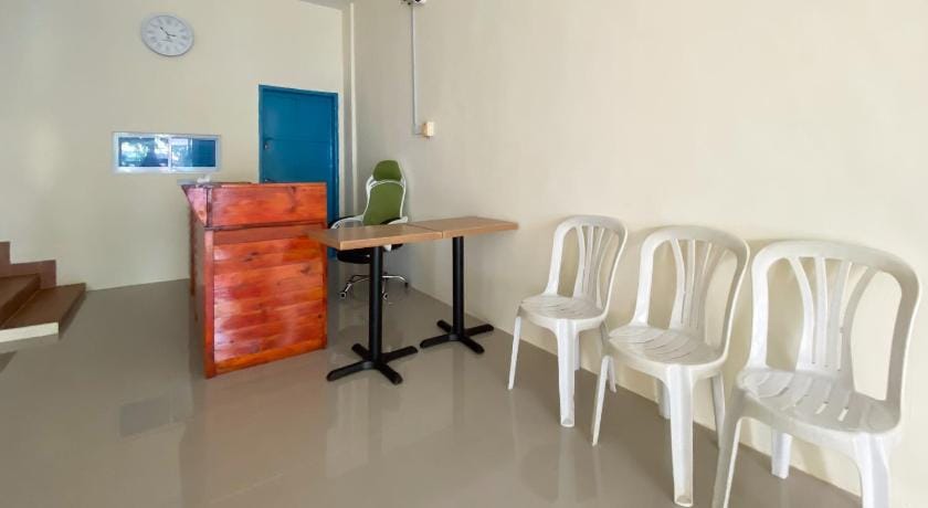 Homestay D3 Mitra RedDoorz Hotel in Riau Islands, Indonesia