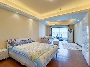 Beach-Front/Ocean-View Apartment in Huizhou  Apartment in Guangdong
