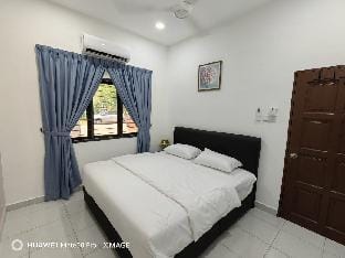 PD Leisure Homestay B l walking Beach l 3BDR 2BTH Vacation rental in Port Dickson