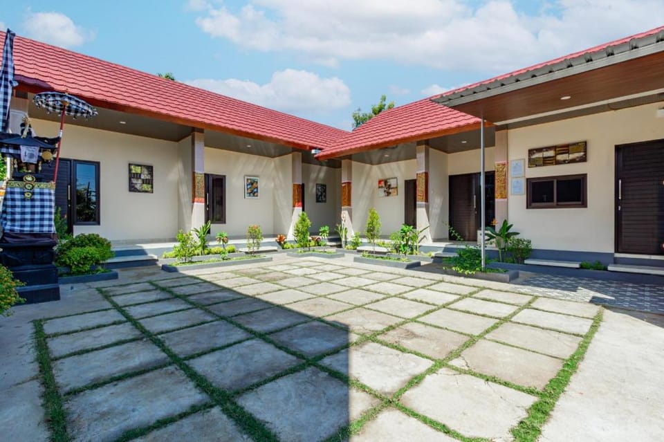 OYO 94152 Pondok Wisata Alan Dinah Hotel in Bali