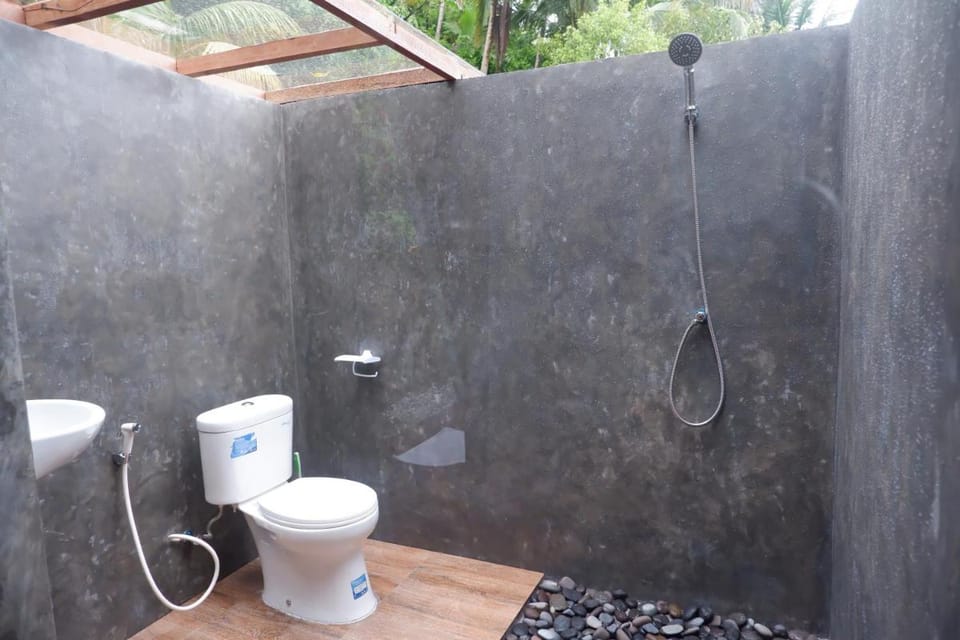 Medukuh Point Hill Lodge in Sidemen