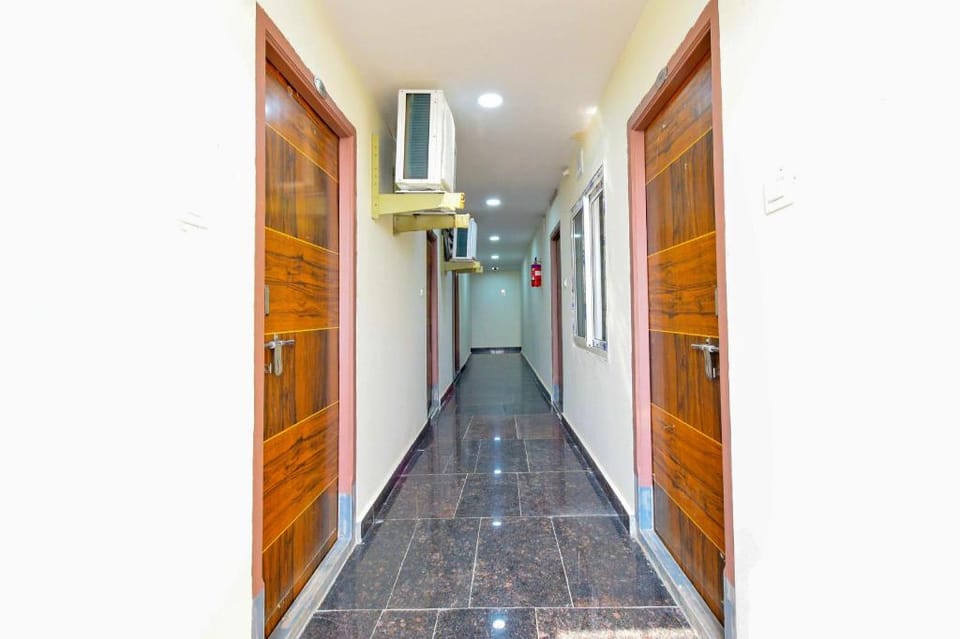 Super Collection O Jagadgirigutta Road Hotel in Hyderabad