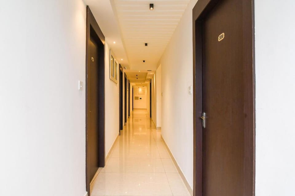 Super Hotel O Eminent Hotel Hotel in Kolkata