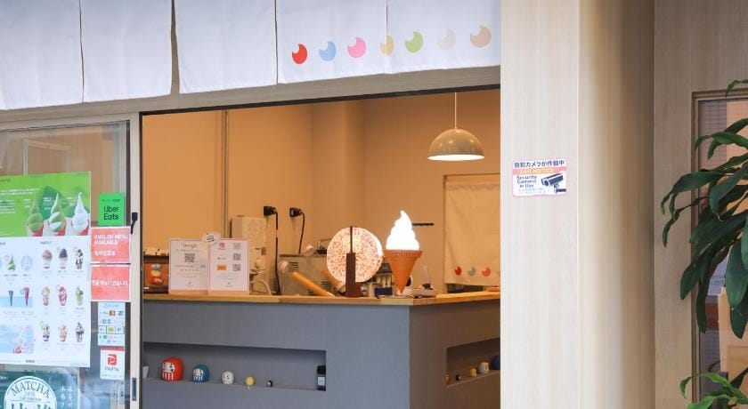OYASUMI Ice&Hotel 大阪難波 なんば Bed and Breakfast in Osaka