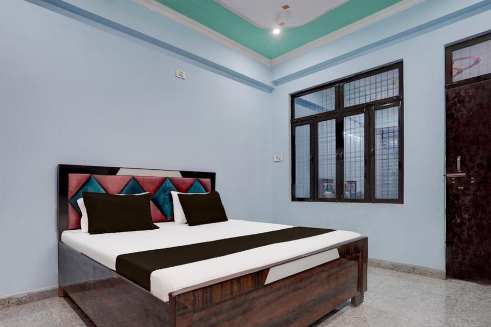 Hotel O by OYO Om Sai Garden Hotel in Uttar Pradesh