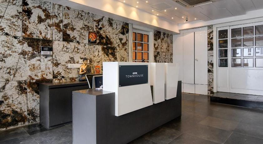 Collection O Water View Residency Hotel in Kolkata